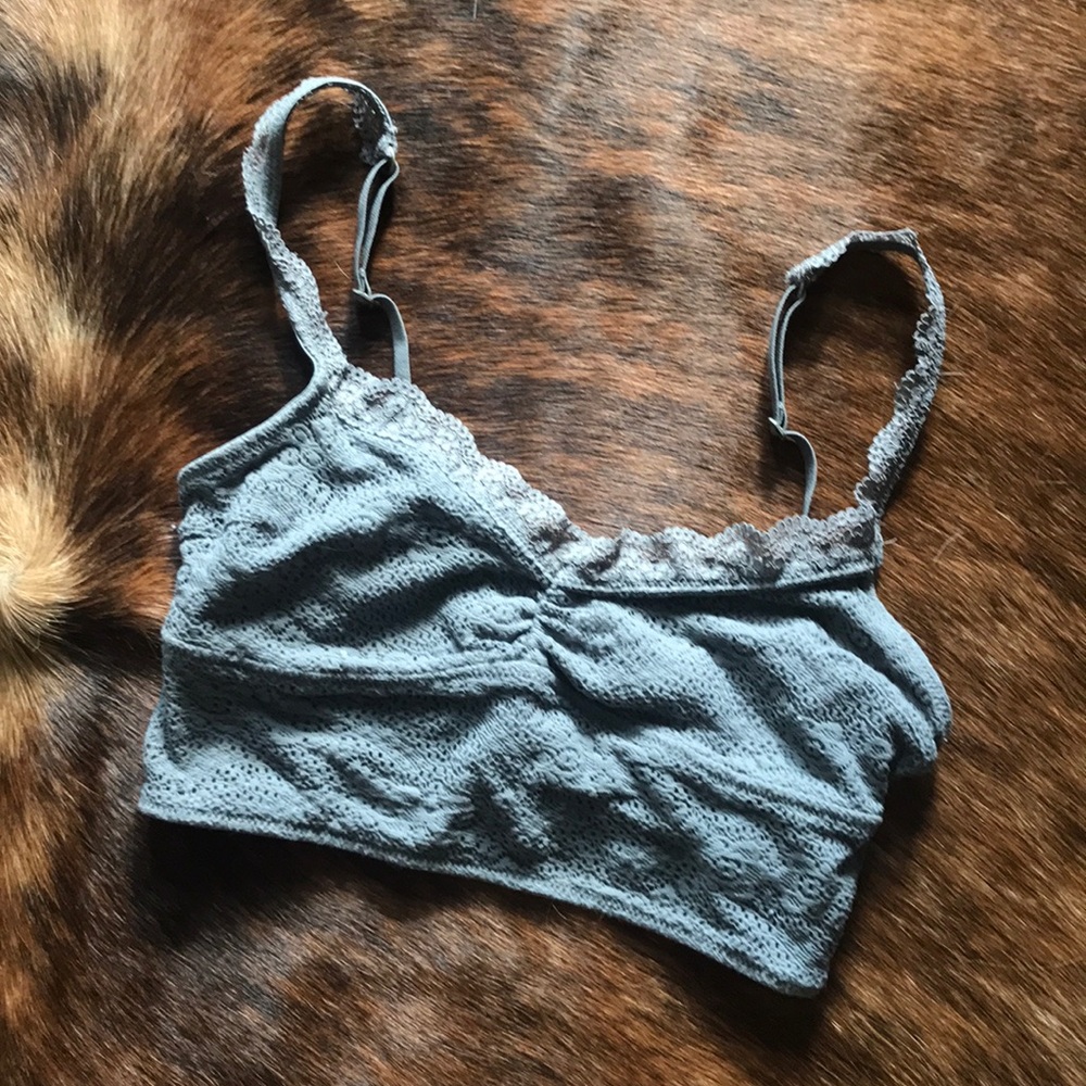 Gilly Hicks crop top/bra